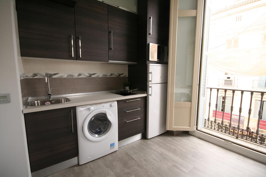 Apartamentos Calle Larios Malaga Room photo