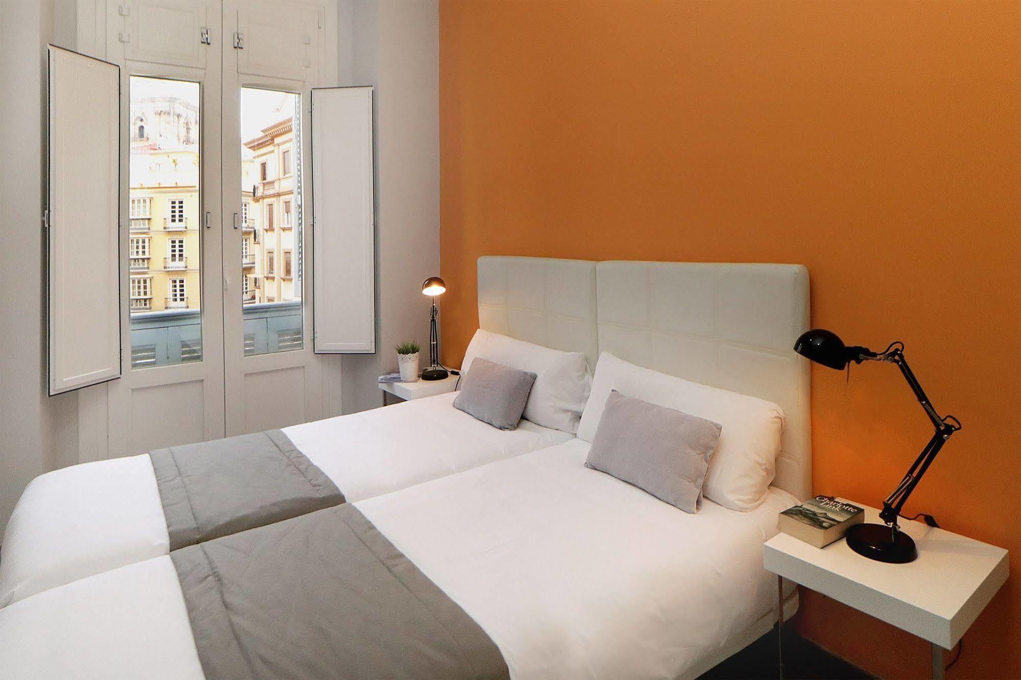 Apartamentos Calle Larios Malaga Exterior photo
