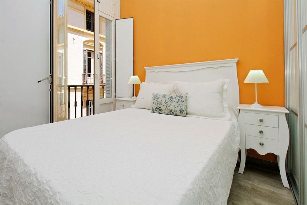 Apartamentos Calle Larios Malaga Exterior photo